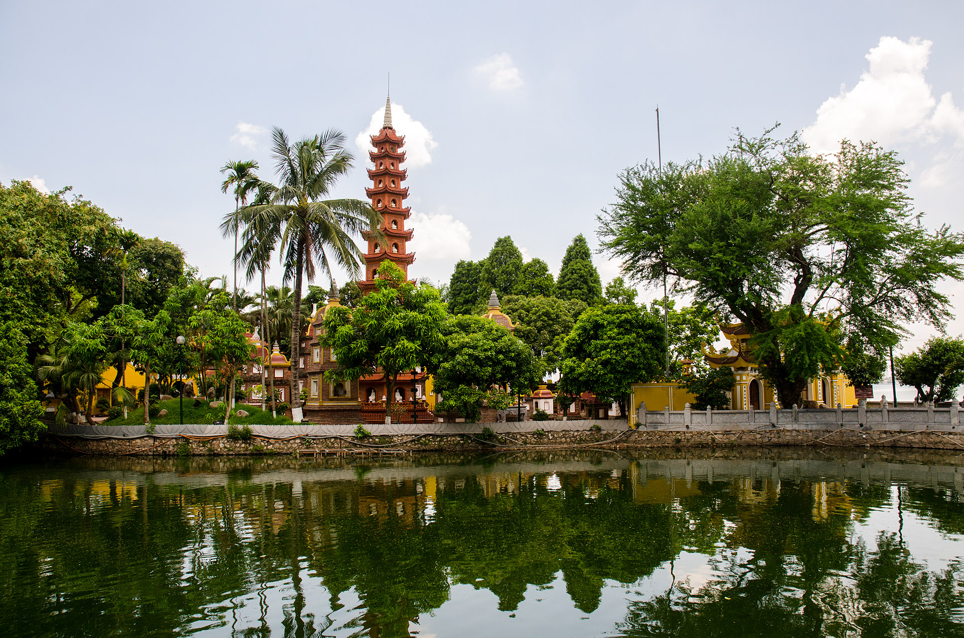 Tran Quoc Pagoda 